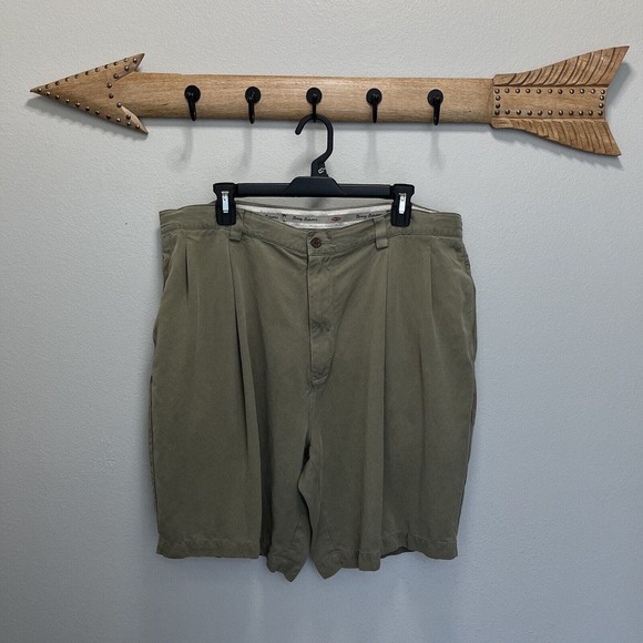 Tommy Bahama Other - Tommy Bahama | Shorts Mens 40 Green Solid 100% Silk Beach Outdoors Relax Adult
